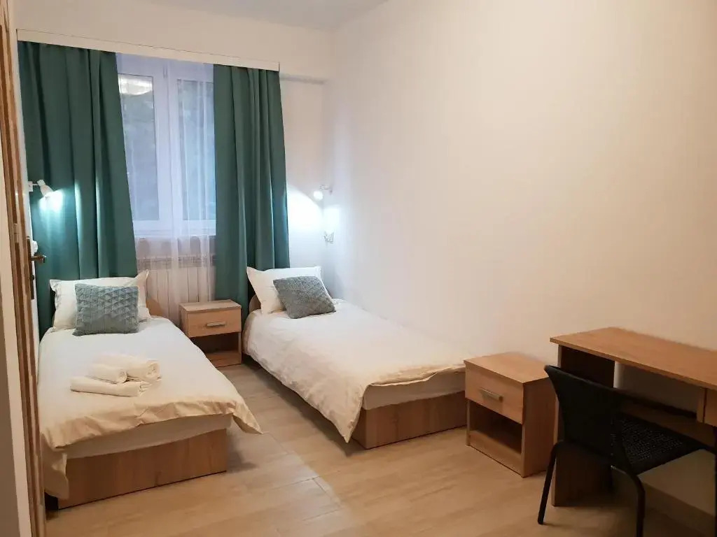 Hostel Mleczna - Metro Zacisze