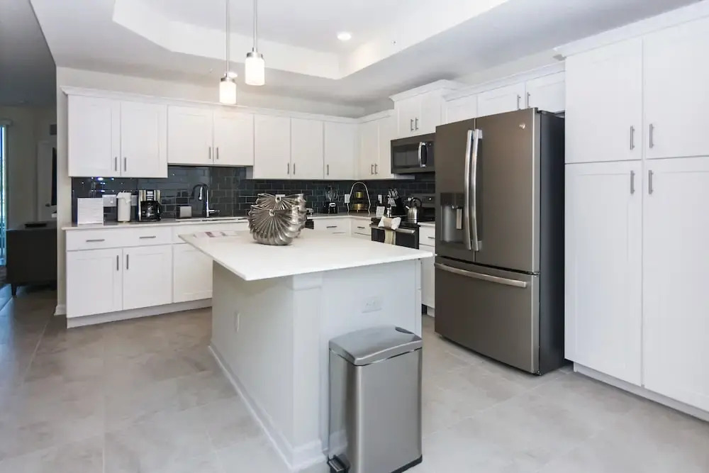 Family  Apartment at Storey Lake 272969