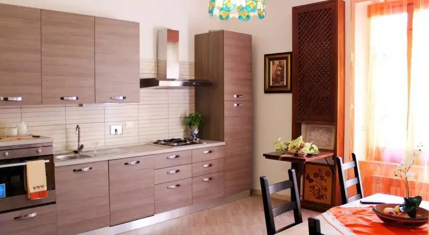 Lollo House Romantic Holidays