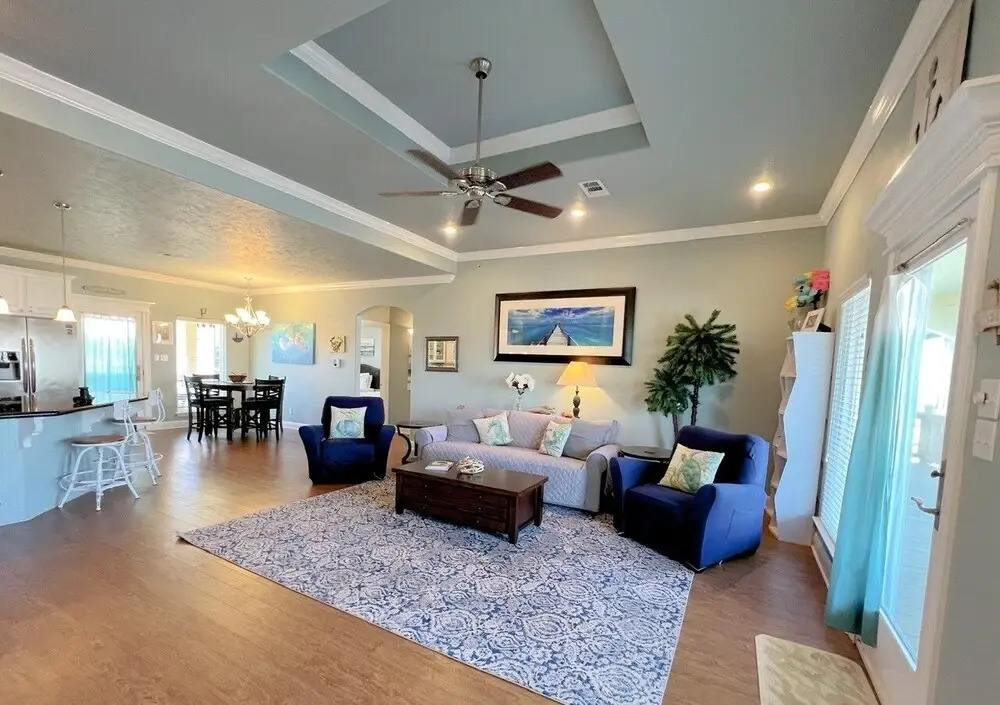 Hooked On A Feeling 3 Bedroom Home by RedAwning