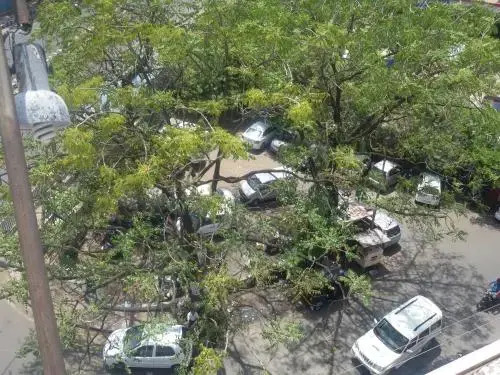 hotel tapti saral