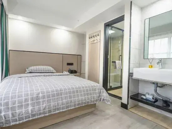 Xinshang Cinema Hotel (Yancheng Zhongnan City University Town Branch)