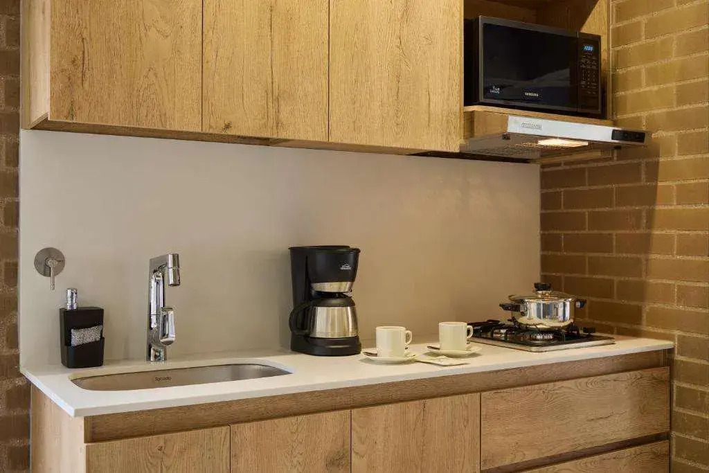 30 Living Suites
