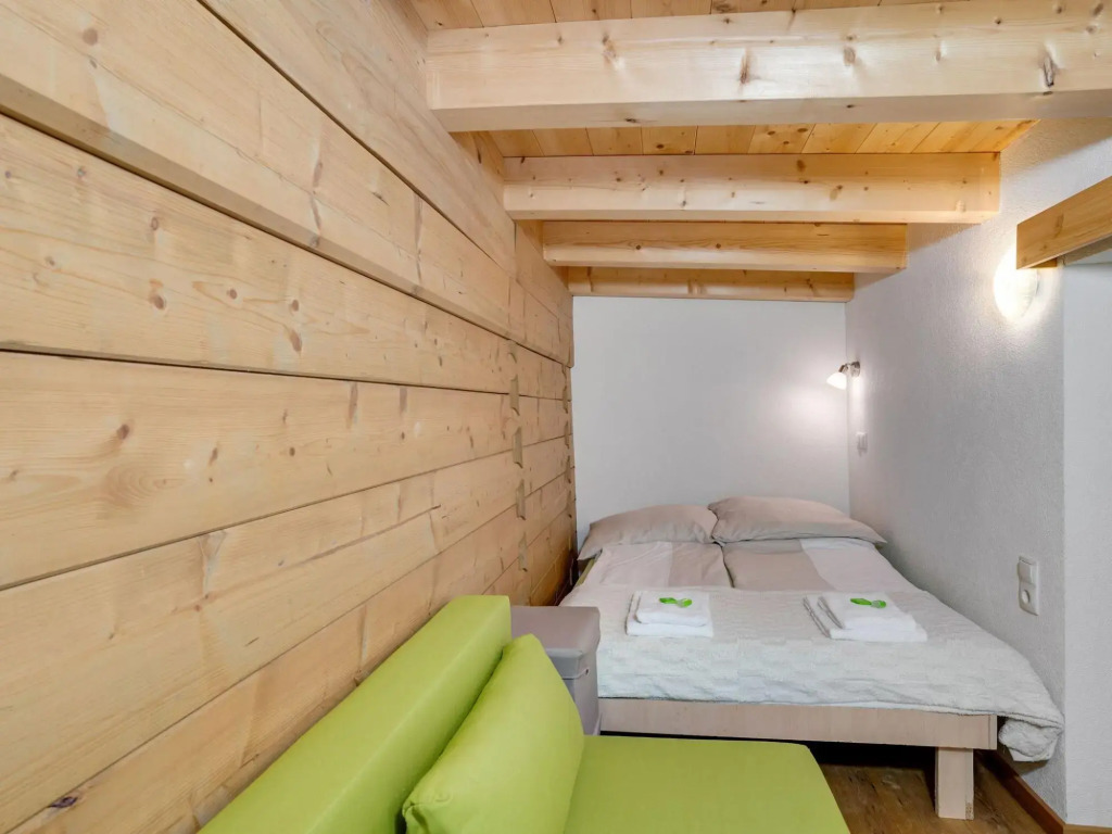 Valley-view Holiday Home in Niedernsill With Garden