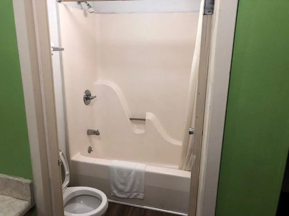 Red Roof Inn Radcliff - Fort Knox