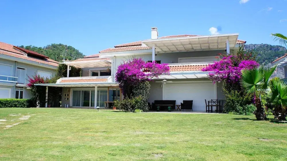 Safir Villa