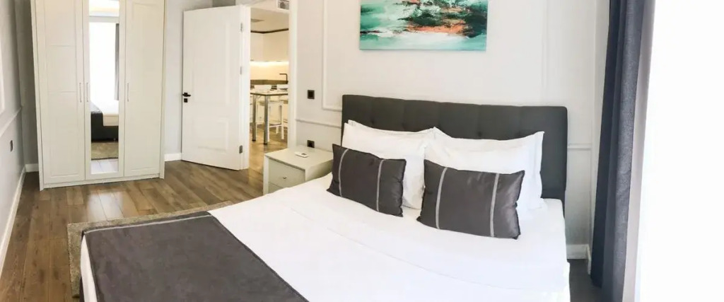 Myway Deluxe Hotel
