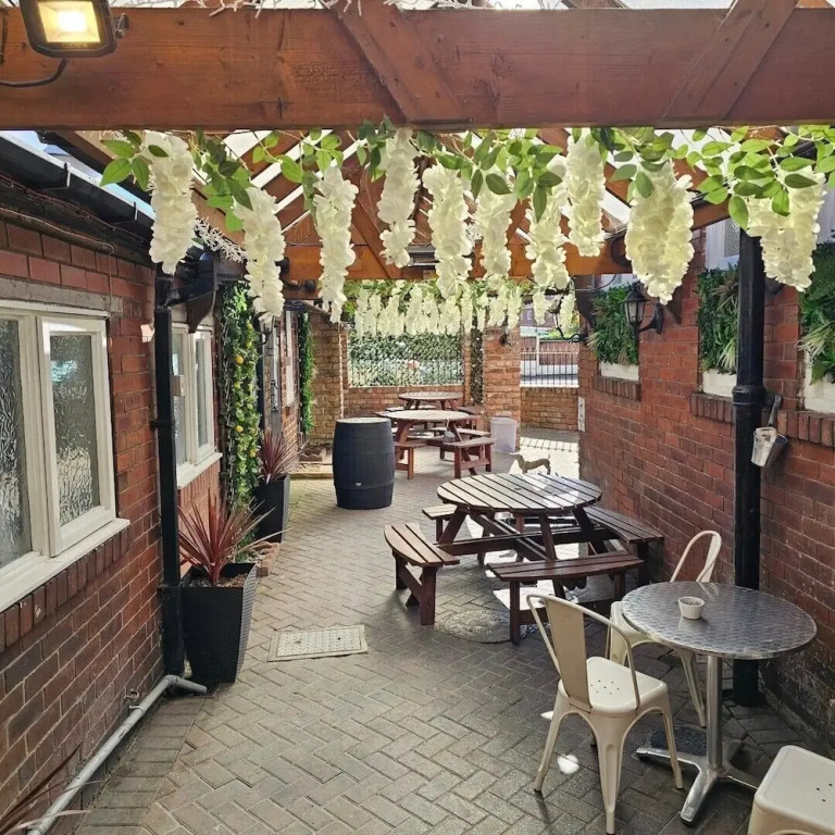 The Victoria Hotel