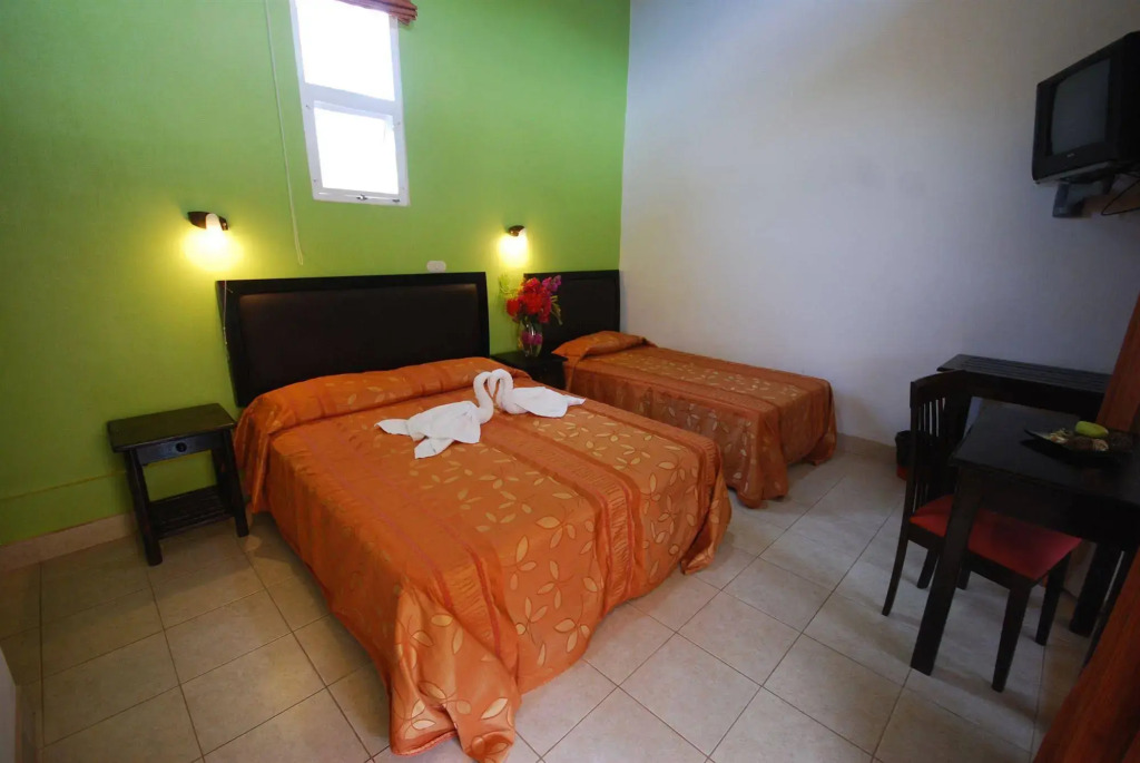 Samara Palm Lodge