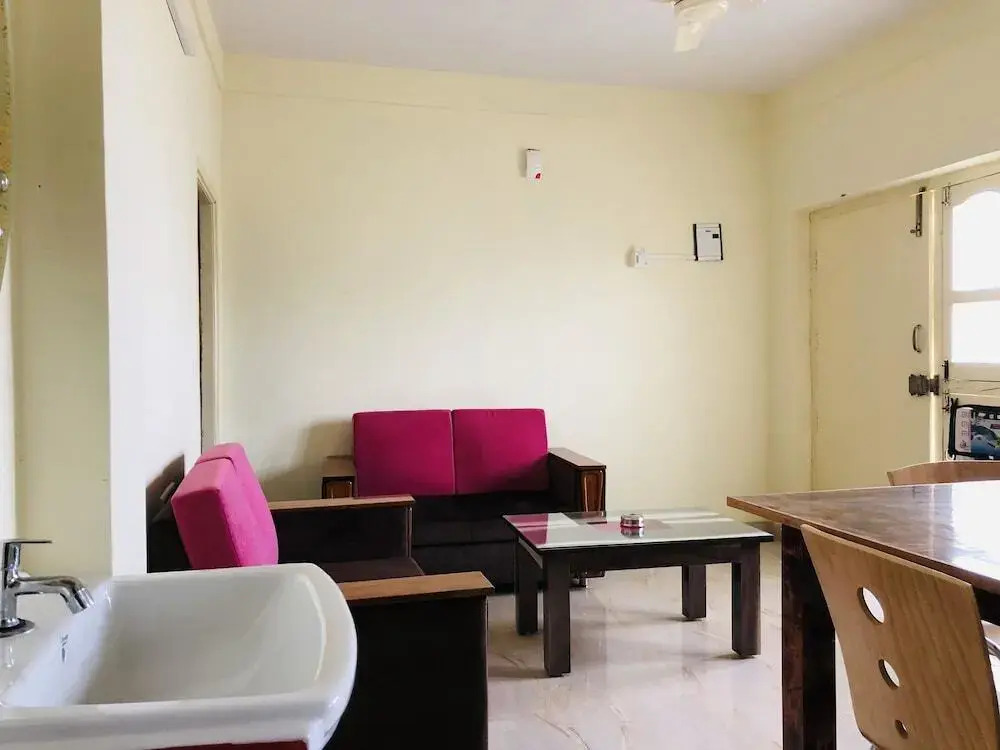 Dhana Dhaanya Residency by OYO Rooms