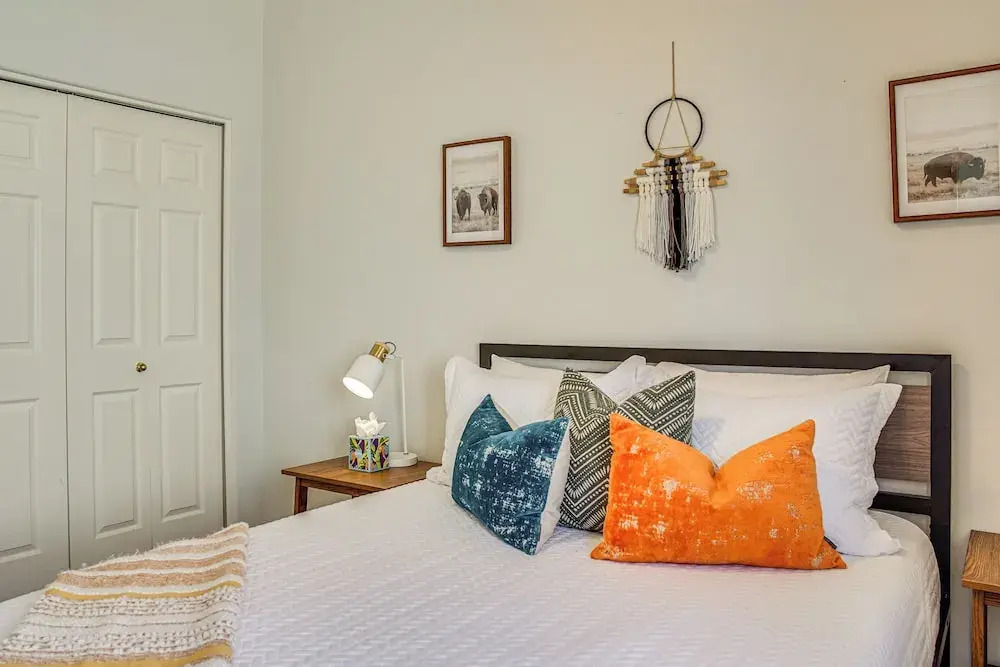 Pet-friendly Snowbird Haven w/ Pool in Gold Canyon
