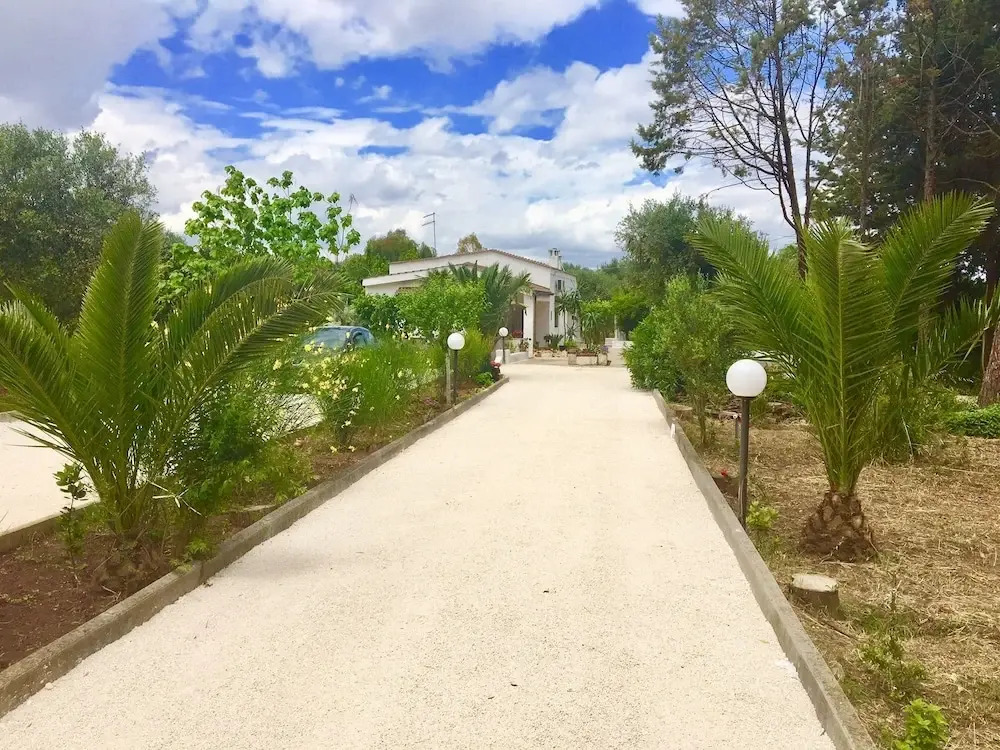 Carbone Country House