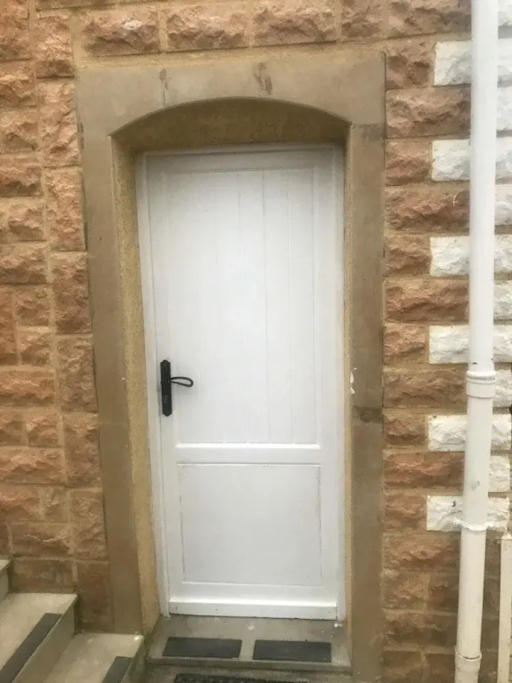 Studio in Beaune, With Enclosed Garden and Wifi