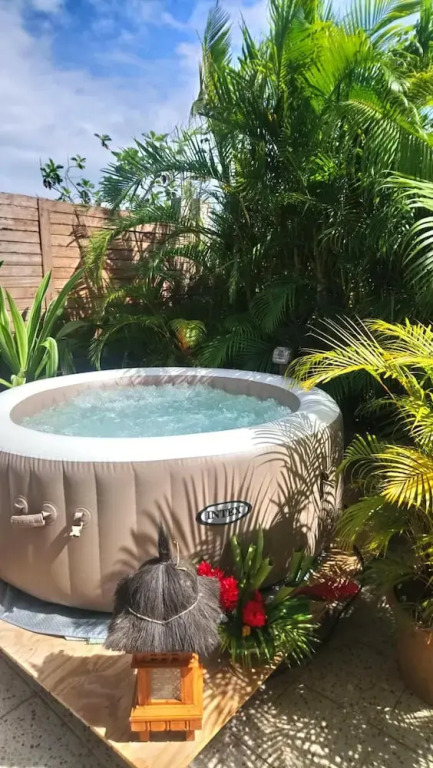Bungalow With one Bedroom in Sainte-rose, With Private Pool, Enclosed Garden and Wifi - 4 km From the Beach