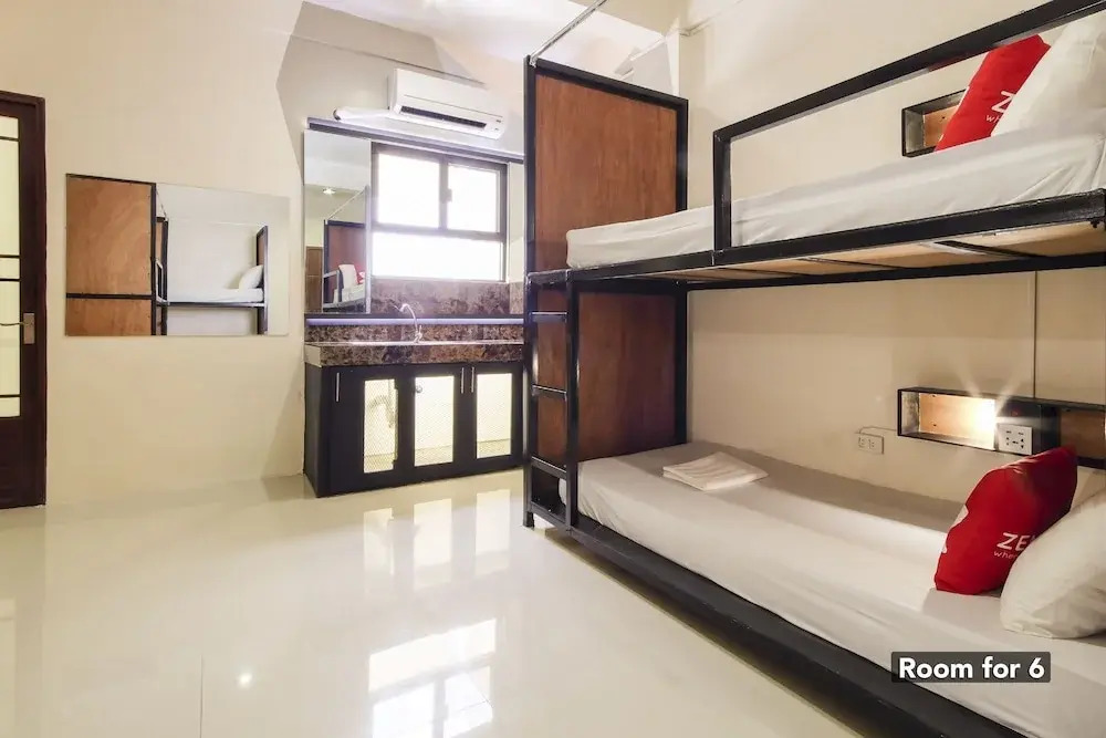 ZEN Hostel Kasipagan Mandaluyong