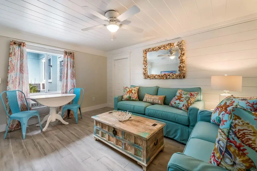 Spoonbill Suite at Driftwood #6