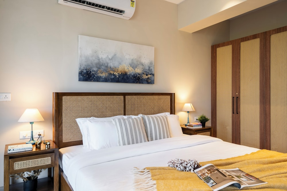 Staymaster Solintra 3BHK C301