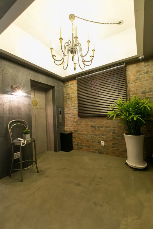 February Hotel Songdo Amnam