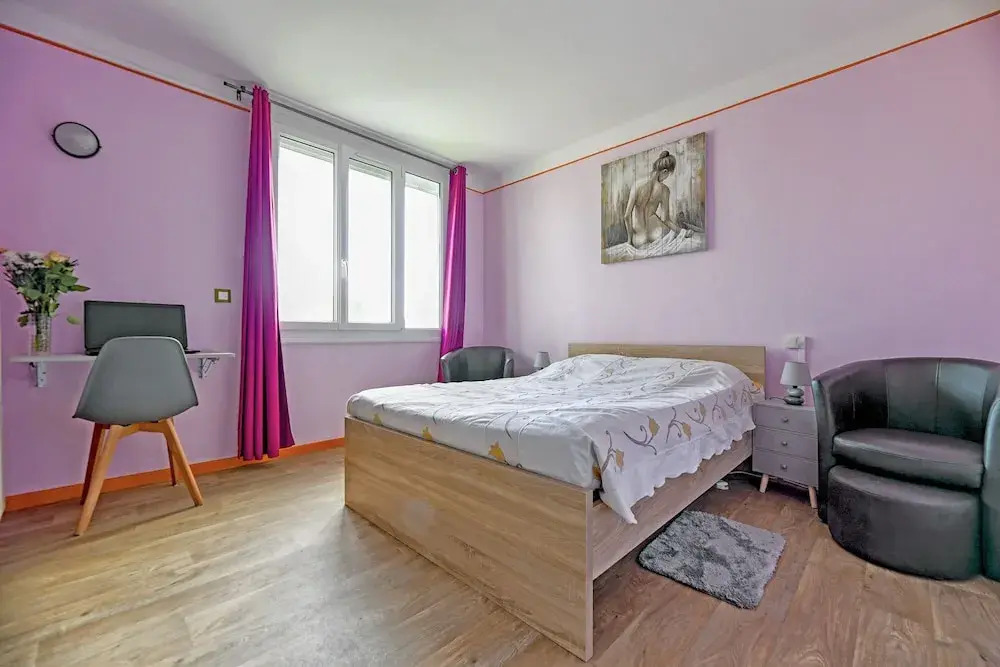 Grand Studio proche transport