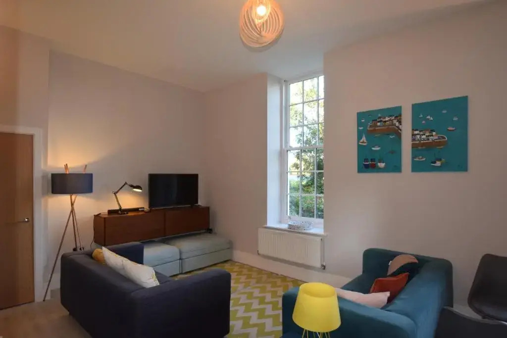 Beautiful flat in luxury Graylingwell development