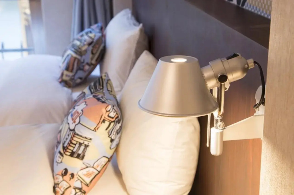 Just Live Inn-Taipei Station
