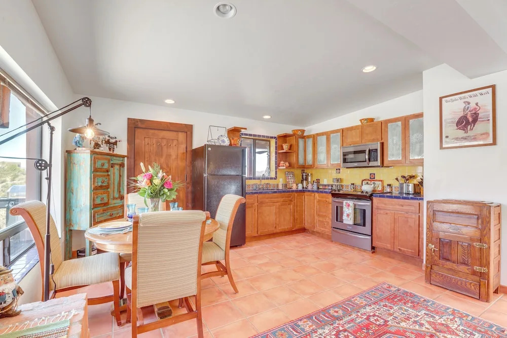 Near Hiking: Mtn-view Tucson Studio Retreat