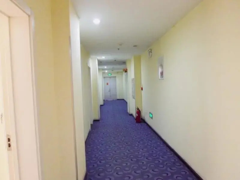 7 Days Inn Taiyuan Qinxian Street Changzhi Road Hotel