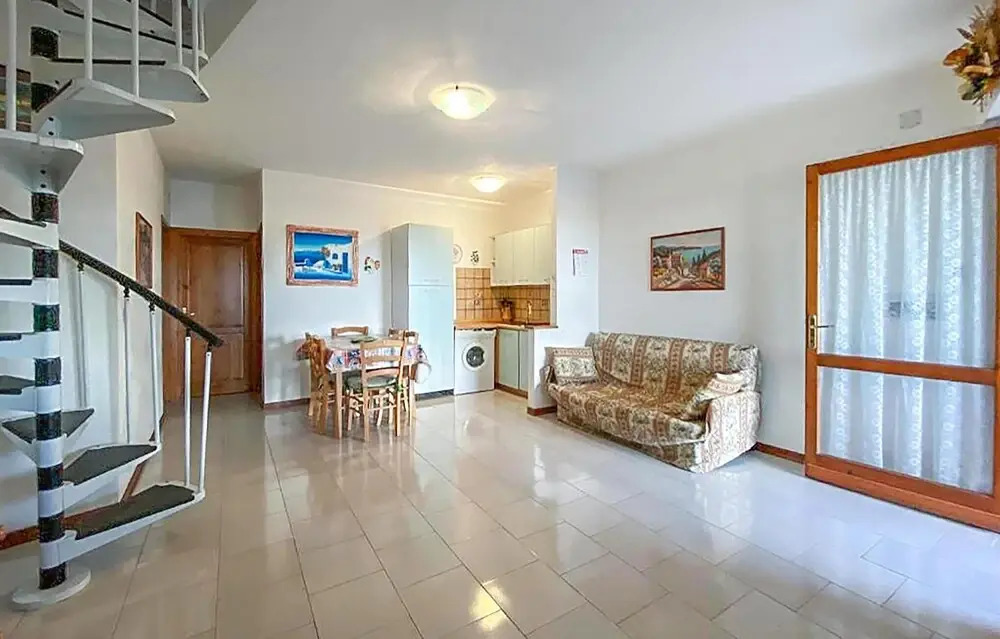 Amazing Apartment in Monte Petrosu With 2 Bedrooms