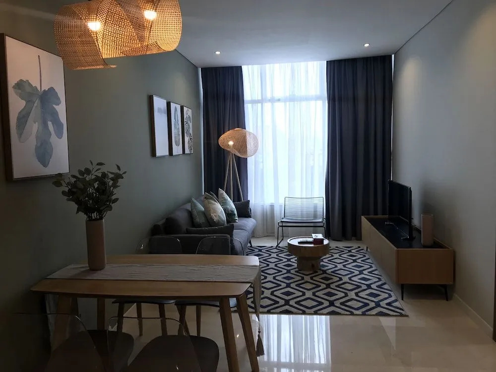 Sky Suites KLCC by iRent365