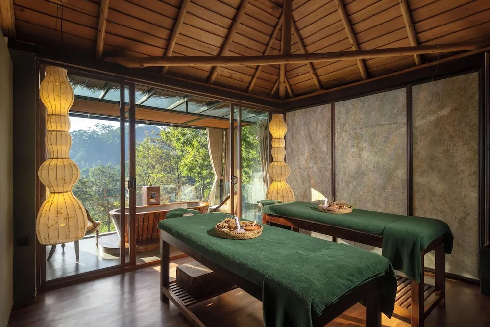 98 Acres Resort & Spa