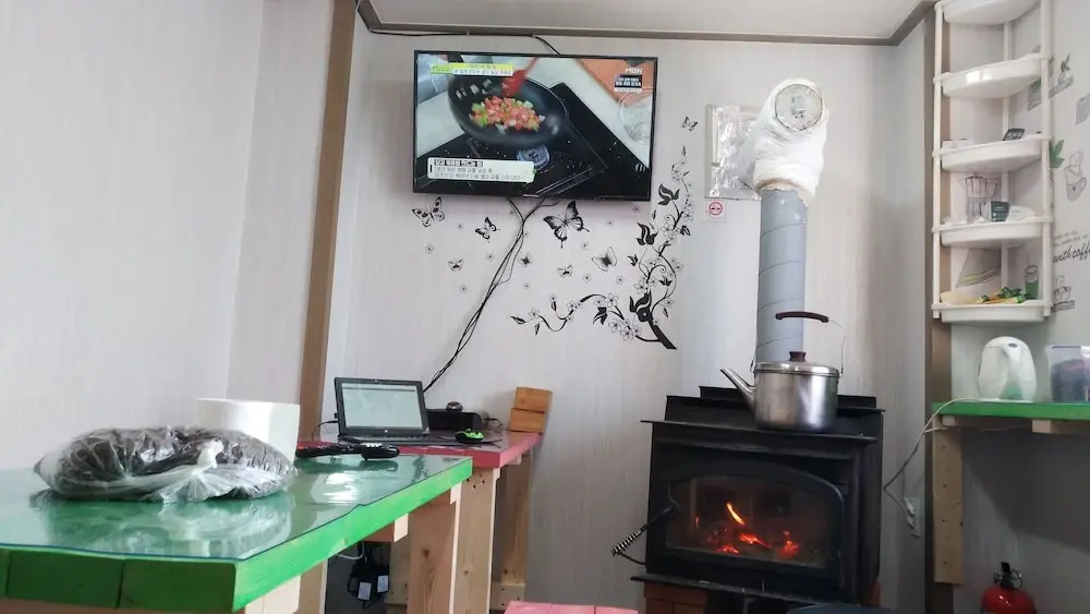 Gangneung Guest House Ocean Capsule