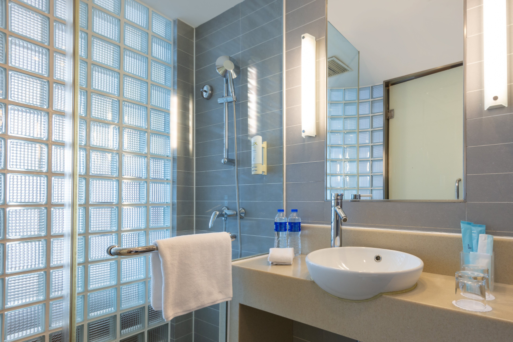 Holiday Inn Express Shanghai Jinqiao Central by IHG