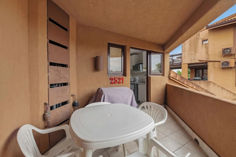 San Lameer Villa Rentals Bachelor Studio 2521
