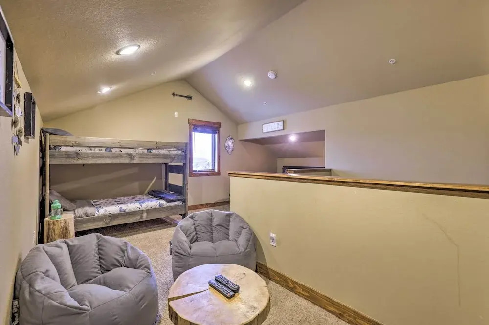Colorado Lodge w/ Mtn Views - 3 Mi to Winter Park!