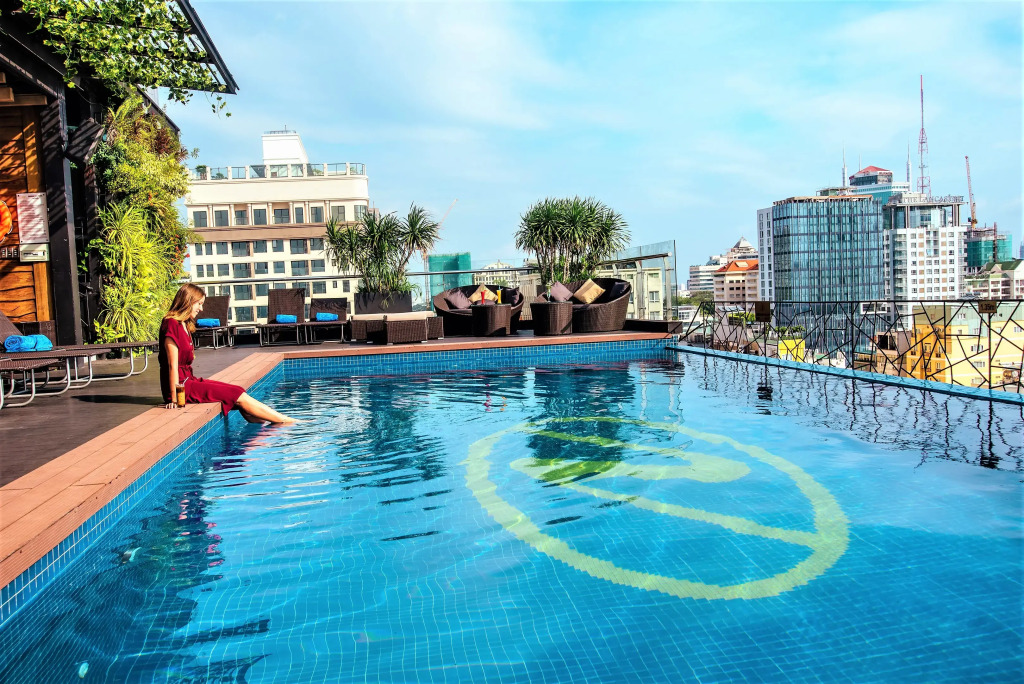 Отель KiN Hotel Thi Sach Edition