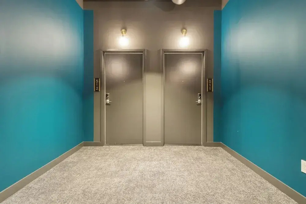 Ballpark Luxury Loft Steps from Arch