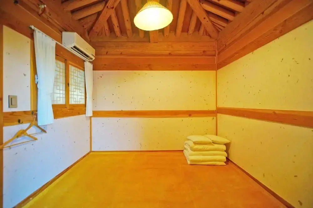 Hanok goeul