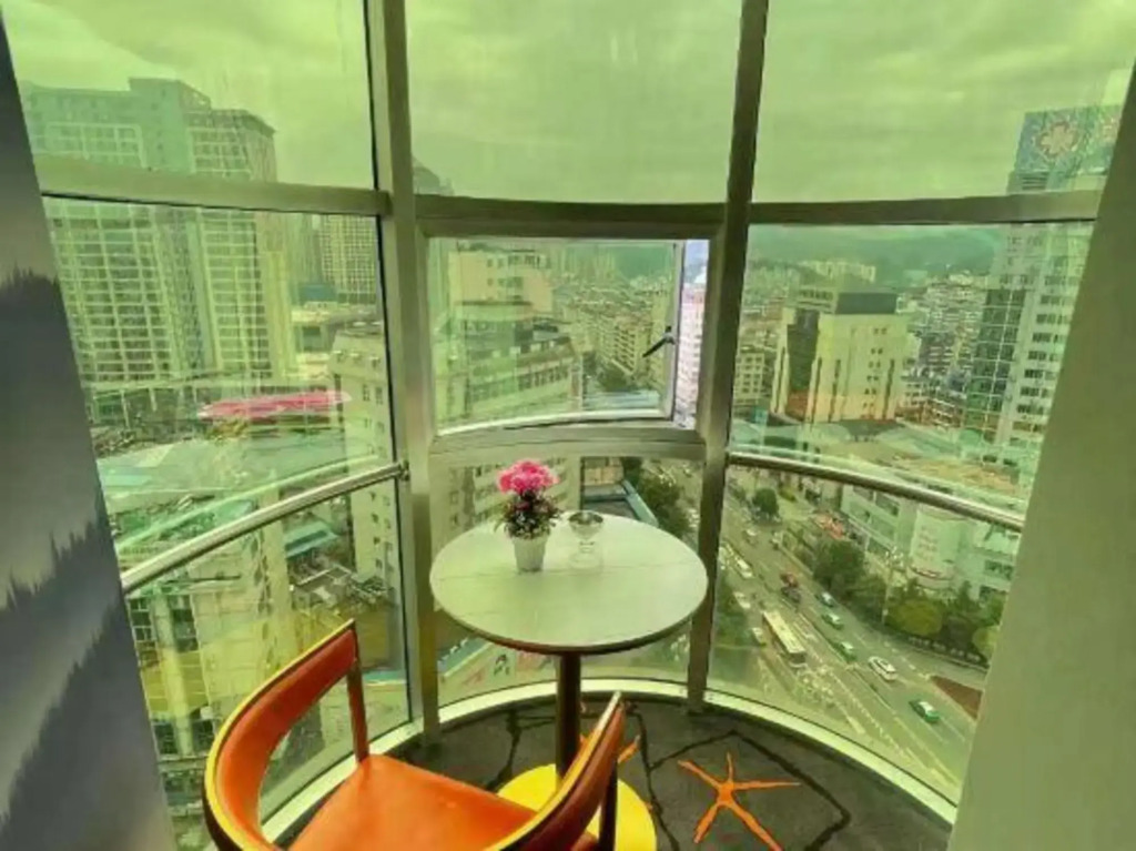 Kaili New Century Hotel (Grand Cross of International Trade Shopping Center)