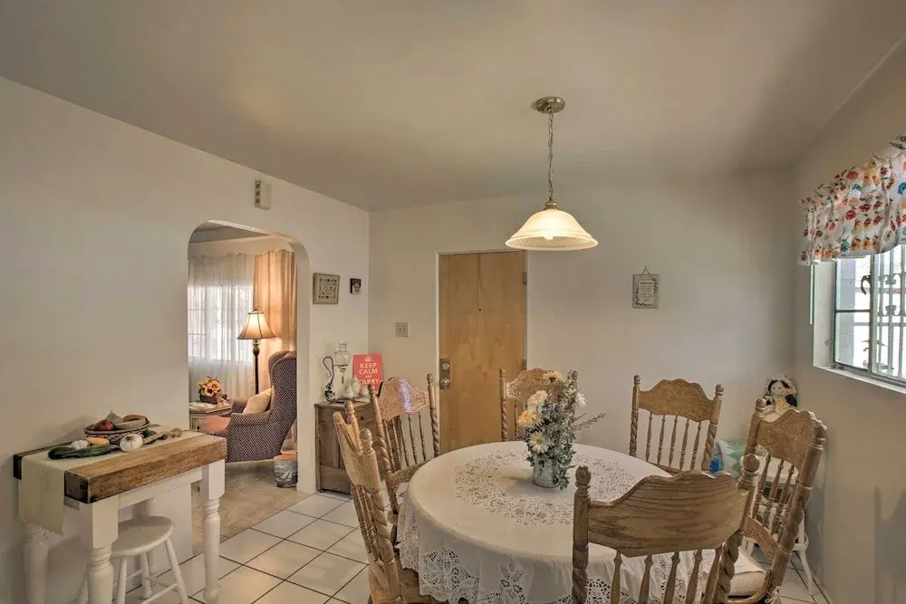 Central Phoenix Home < 3 Mi to Downtown!