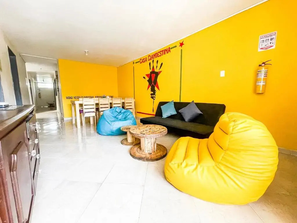 Casa Clandestina Guest House