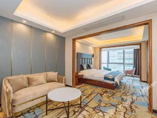 Lanwan Holiday Hotel（NanjingBaijiahu）