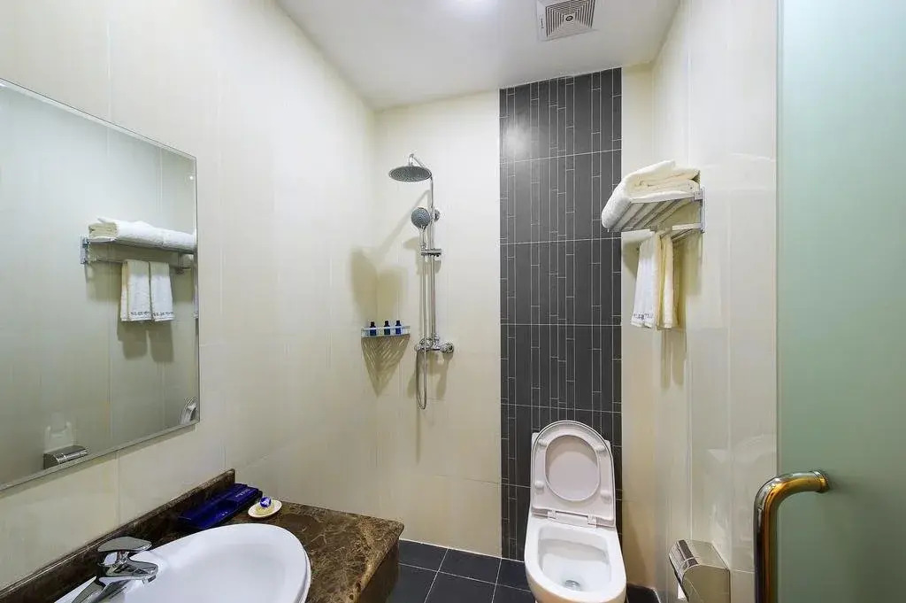Beijing Drum Tower Loft Courtyard Hotel