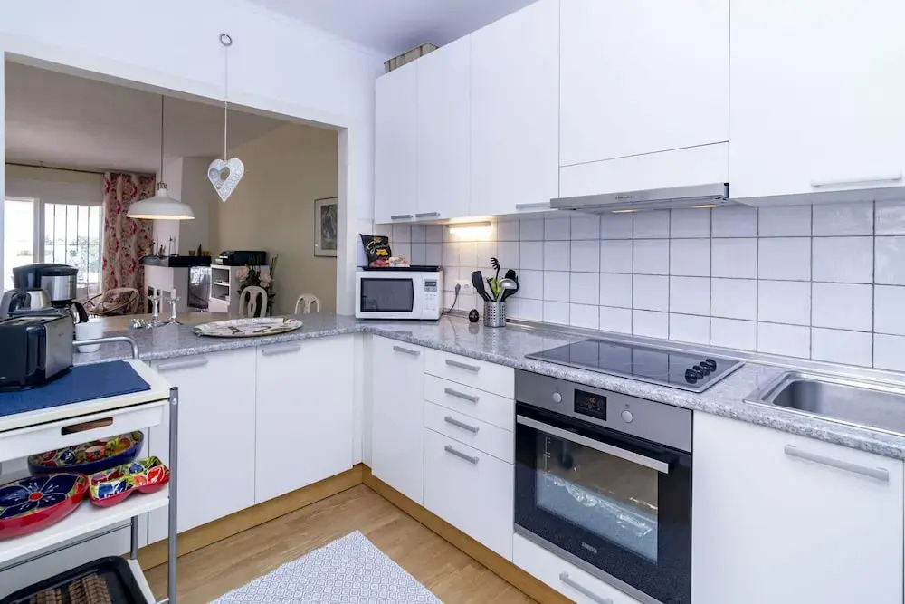 AGC26 - Lovely apart walking distance to Port