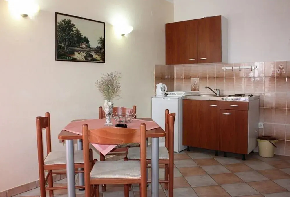 Apartments Blato-J