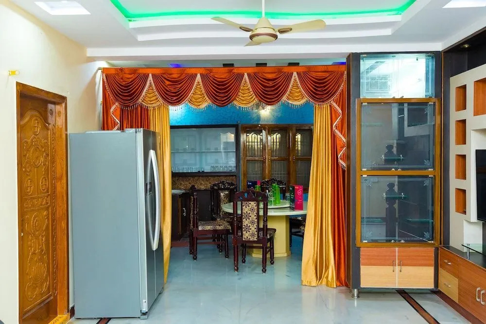 Velaga Inn By OYO Rooms