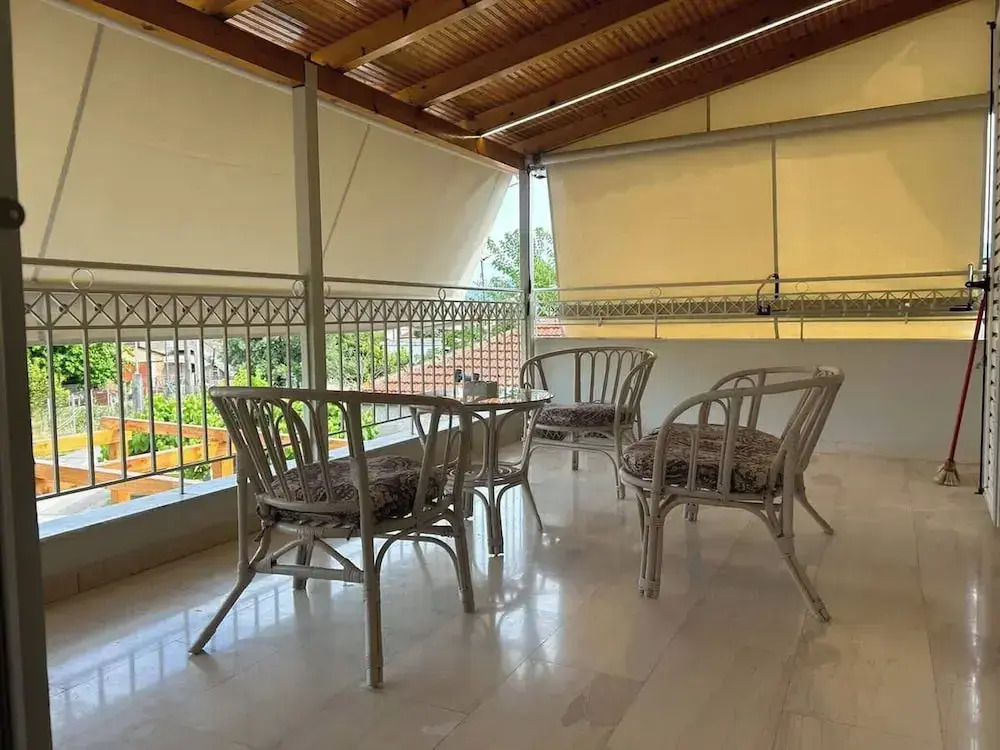 Theodora Suite Smart key box by Project 86 ike