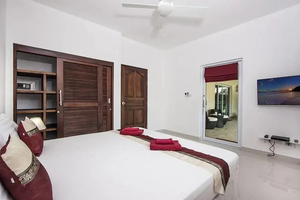 Baan Maenam No 1 2 bedroom Villa