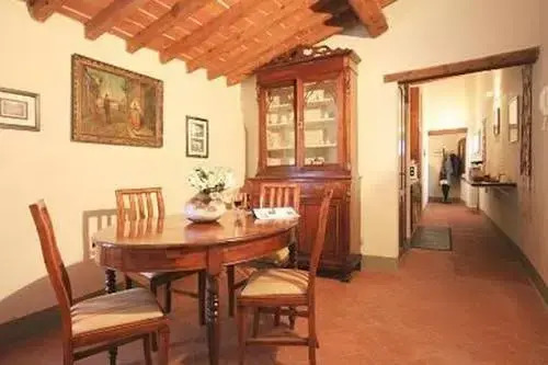 Monna Lisa Halldis Apartment