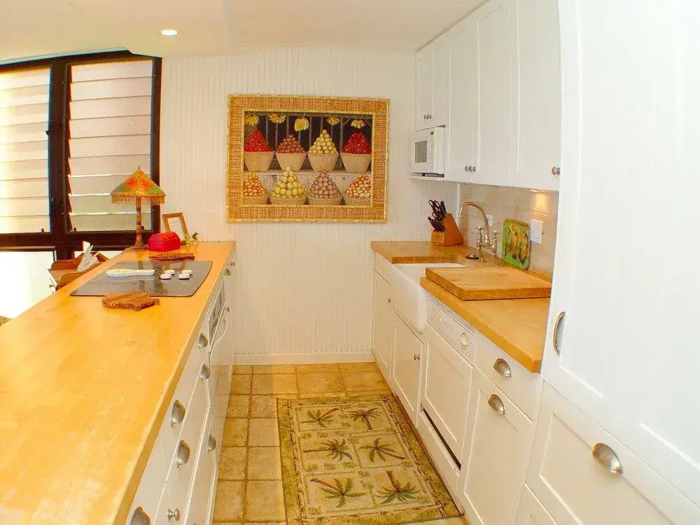 Kaleialoha #315 1 Bedroom 1 Bathroom Condo by Redawning