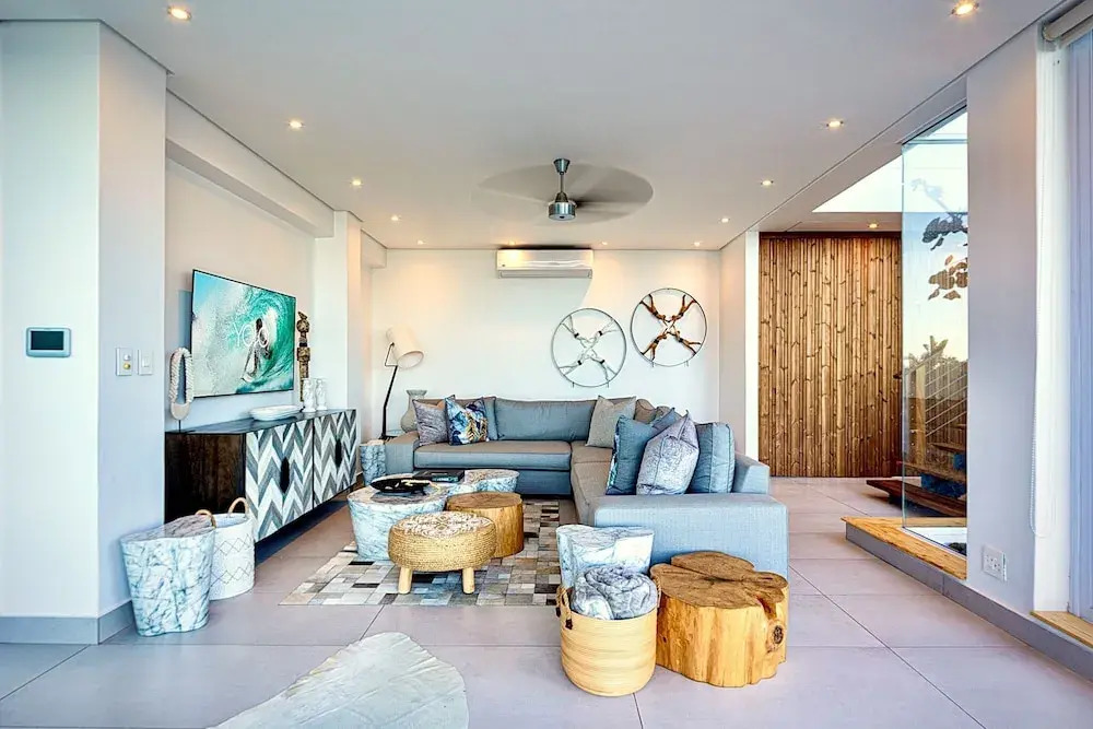 Dolphin Coast YOLO Spaces - The White House Boutique Villa